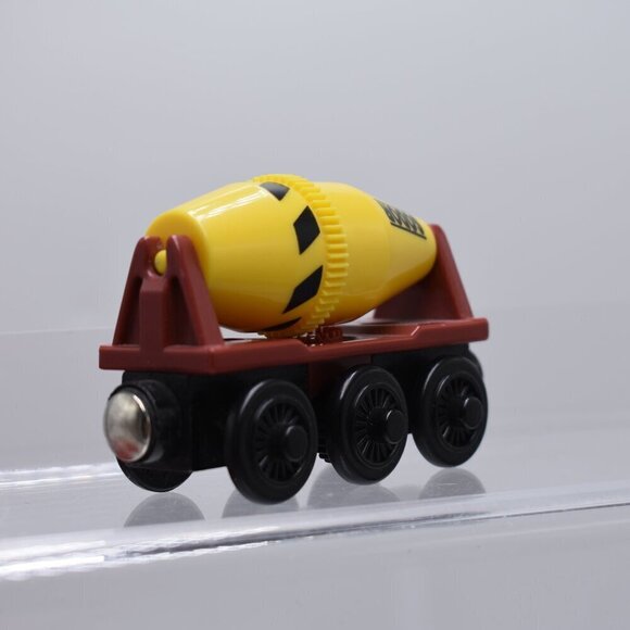 2002 Cement Mixer Thomas & Friends Wooden Railway Tank Engine Vintage Gullane - Picture 5 of 7